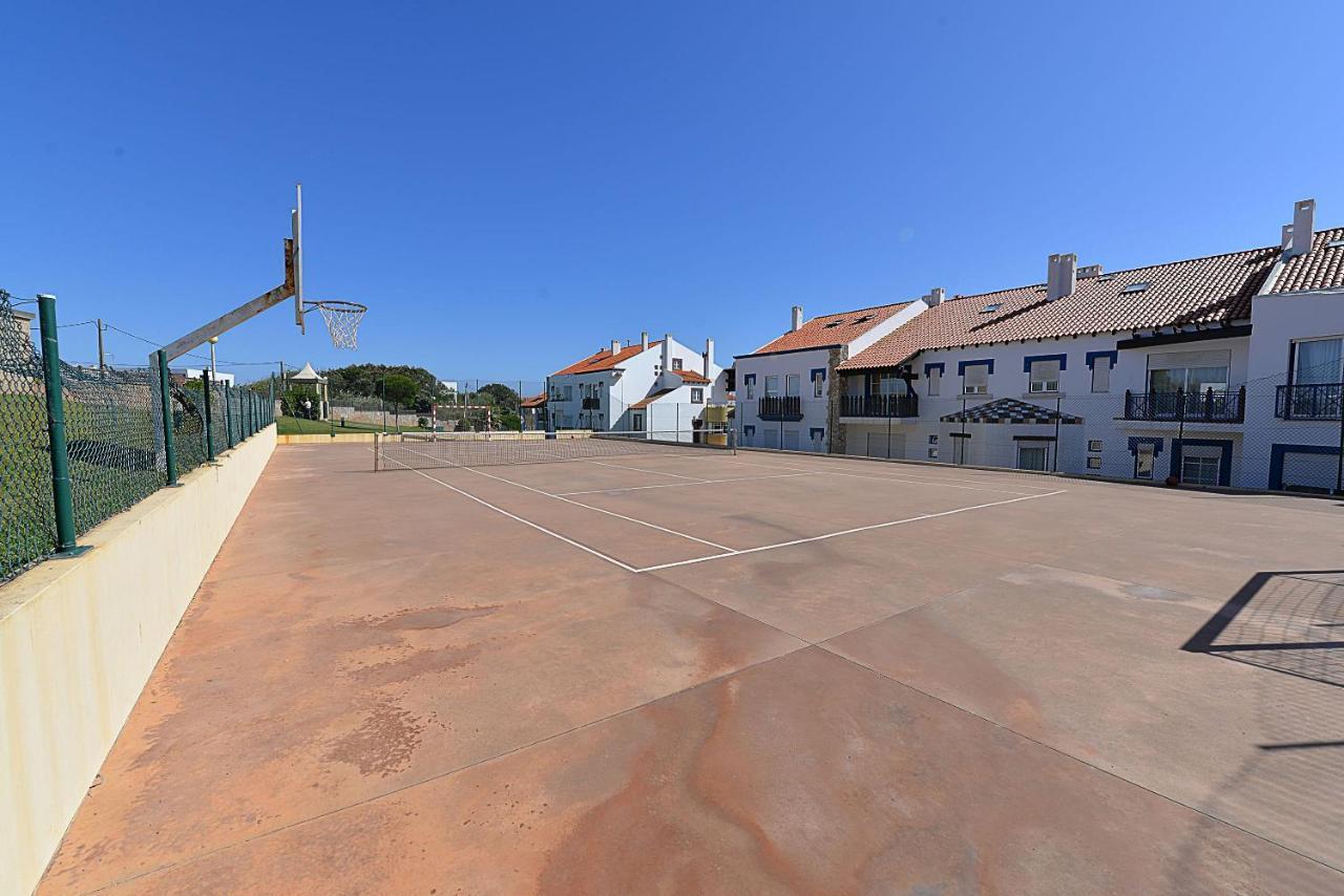 Paddle - Sea View Apartment With 3 Pools, Tennis & Squash Court São Martinho do Porto Exteriör bild